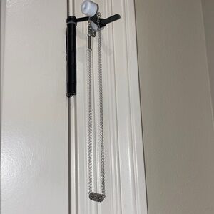 Kendra Scott Elegant Silver Necklace